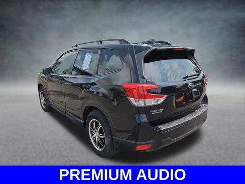 Used 2020 Subaru Forester Premium AWD/4WD image 7