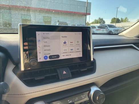 Used 2023 Toyota RAV4 XLE w/ Convenience Package image 7