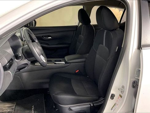Used 2024 Nissan Sentra SV w/ All-Weather Package FWD image 33