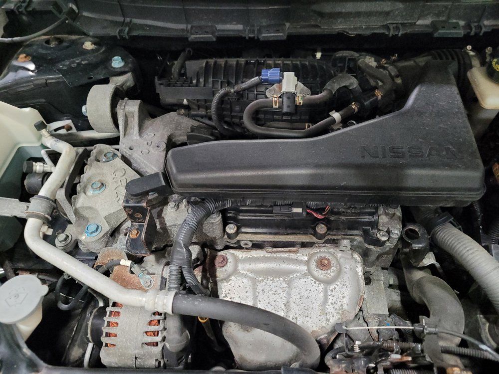 Used 2017 Nissan Rogue SV AWD/4WD image 30