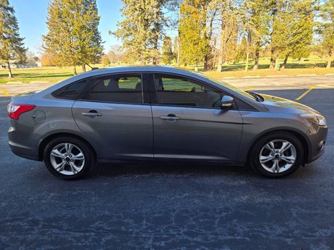 Used 2014 Ford Focus SE image 12