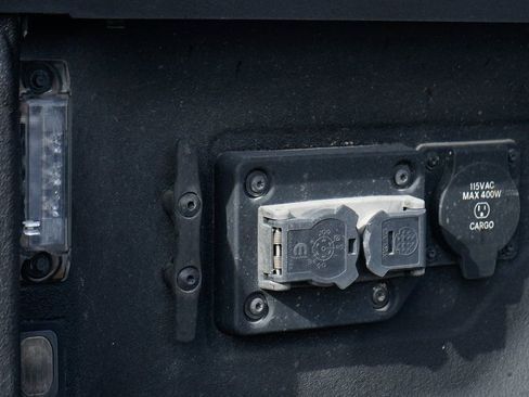 Used 2021 RAM 3500 Laramie image 10