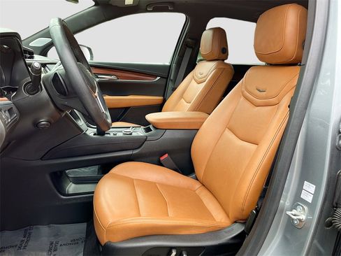 Used 2024 Cadillac XT5 Premium Luxury image 21