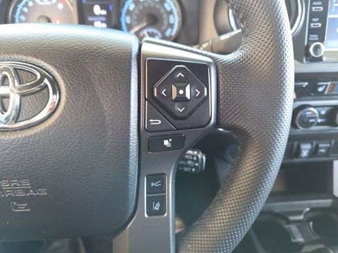Used 2021 Toyota Tacoma TRD Sport AWD/4WD image 59