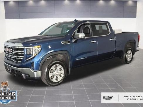 Used 2022 GMC Sierra 1500 SLT AWD/4WD image 1