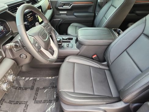 Used 2026 GMC Sierra 1500 Denali w/ Denali Reserve Package AWD/4WD image 7
