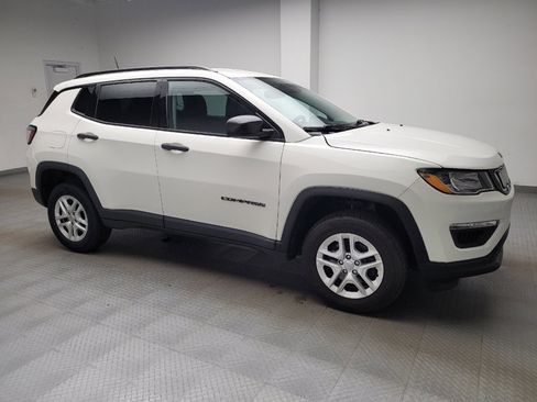 Used 2018 Jeep Compass Sport AWD/4WD image 11