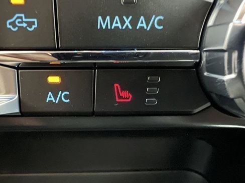 Used 2025 Ford F150 XLT w/ Equipment Group 302A MID image 20