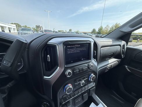 Certified 2020 GMC Sierra 1500 SLT w/ SLT Premium Package AWD/4WD image 20