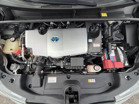 Used 2017 Toyota Prius Two image 59