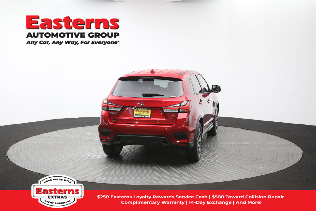 Used 2025 Mitsubishi Outlander Sport SE AWD/4WD image 40