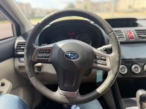 Used 2014 Subaru Crosstrek 2.0i Limited AWD/4WD image 9
