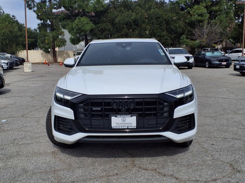 Used 2021 Audi Q8 Premium w/ Black Optic Package AWD/4WD image 2