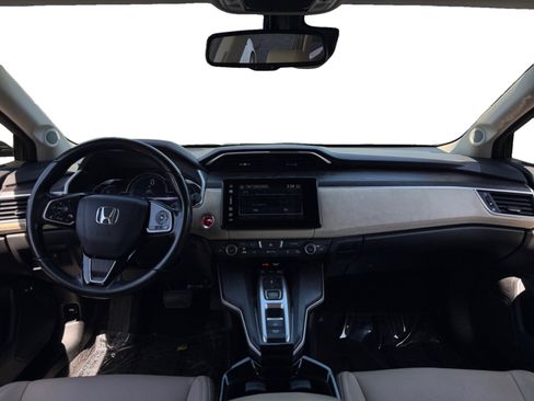 Used 2018 Honda Clarity Touring image 10
