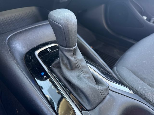 Used 2024 Toyota Corolla LE FWD image 30