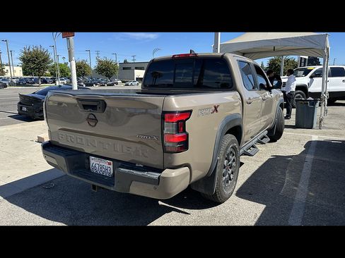 Used 2022 Nissan Frontier Pro-X w/ Pro-X Premium Package RWD image 3