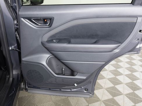 Used 2025 Subaru Forester Touring image 36