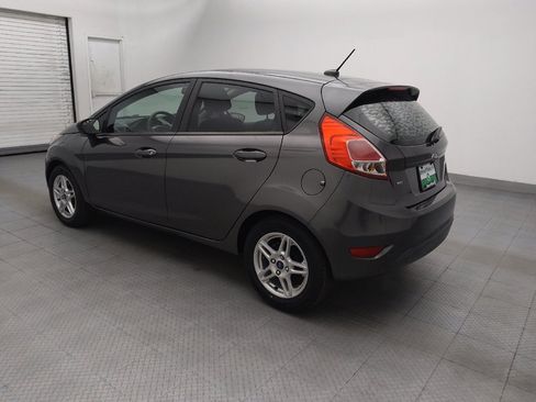 Used 2019 Ford Fiesta SE FWD image 3