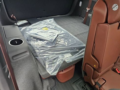 New 2026 Genesis GV80 3.5T Prestige AWD/4WD image 29