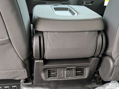 New 2026 Chevrolet Silverado 3500 LT w/ Convenience Package AWD/4WD image 6