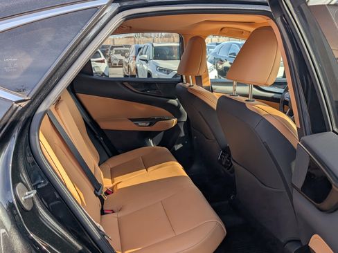 Used 2024 Lexus NX 350h AWD w/ Premium Package image 12