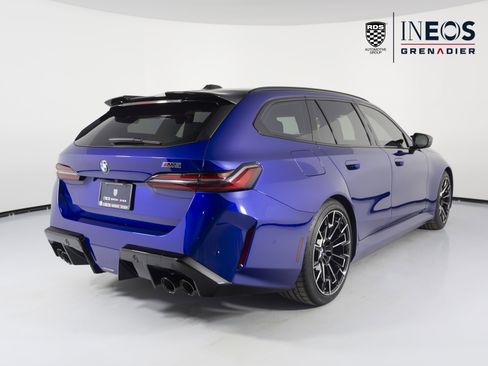 Used 2025 BMW M5 Touring w/ M Driver's Package image 5