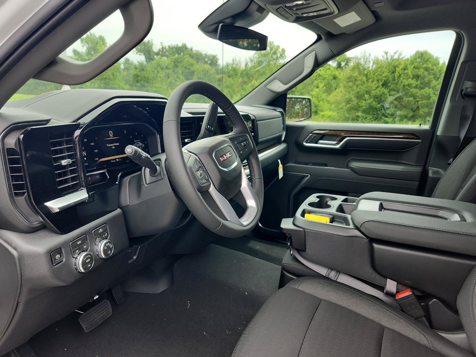 New 2026 GMC Sierra 1500 SLE AWD/4WD image 11