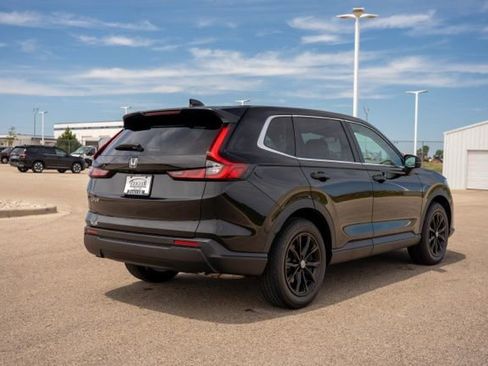 Used 2025 Honda CR-V EX image 7