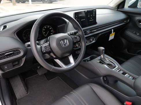 Used 2026 Honda HR-V EX-L image 15