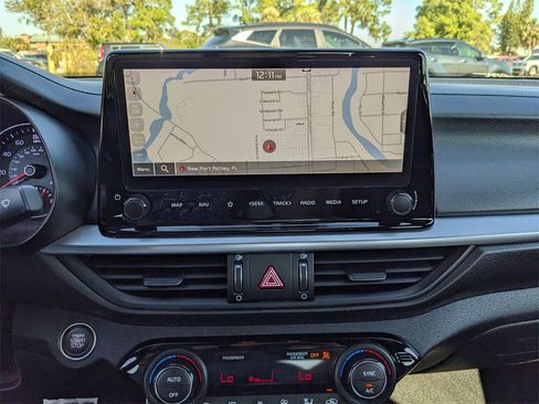 Certified 2024 Kia Forte GT-Line image 24