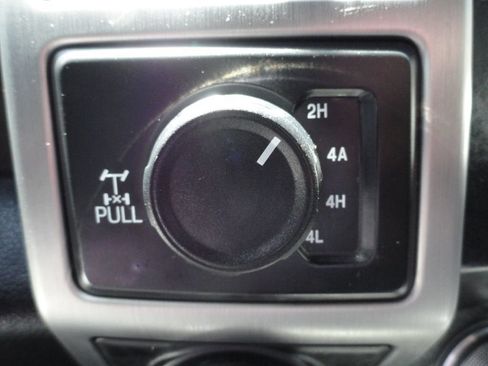 Used 2020 Ford F150 Platinum w/ Equipment Group 701A Luxury AWD/4WD image 25