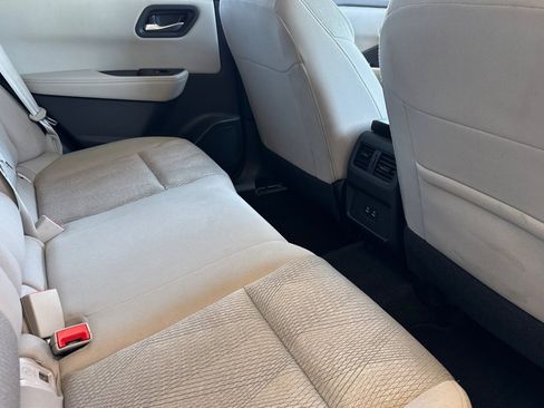 Used 2025 Nissan Rogue SV AWD/4WD image 33