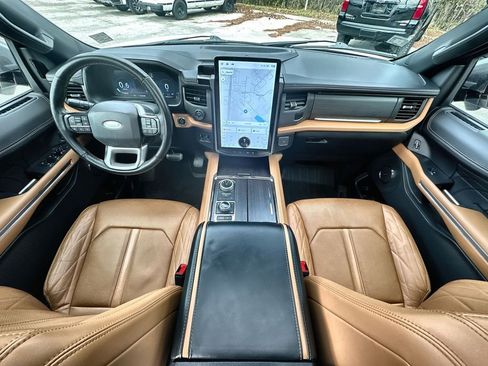 Used 2023 Ford Expedition Max Platinum image 21