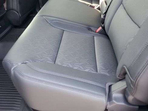 Used 2025 Toyota Tundra Limited AWD/4WD image 14