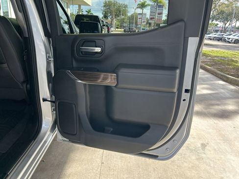 Used 2020 Chevrolet Silverado 1500 LT w/ All-Star Edition image 30