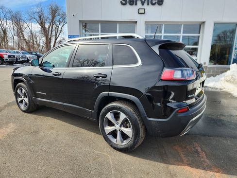 Used 2019 Jeep Cherokee Limited AWD/4WD image 10
