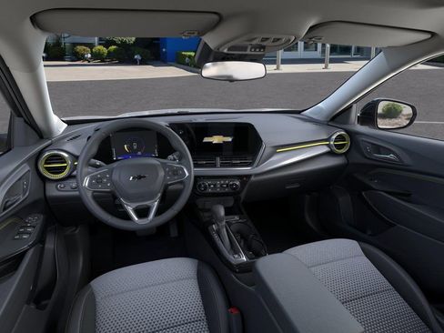 New 2026 Chevrolet Trax LT FWD image 15