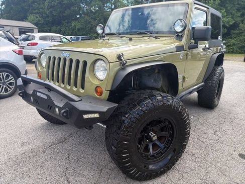 Used 2013 Jeep Wrangler Sport AWD/4WD image 2