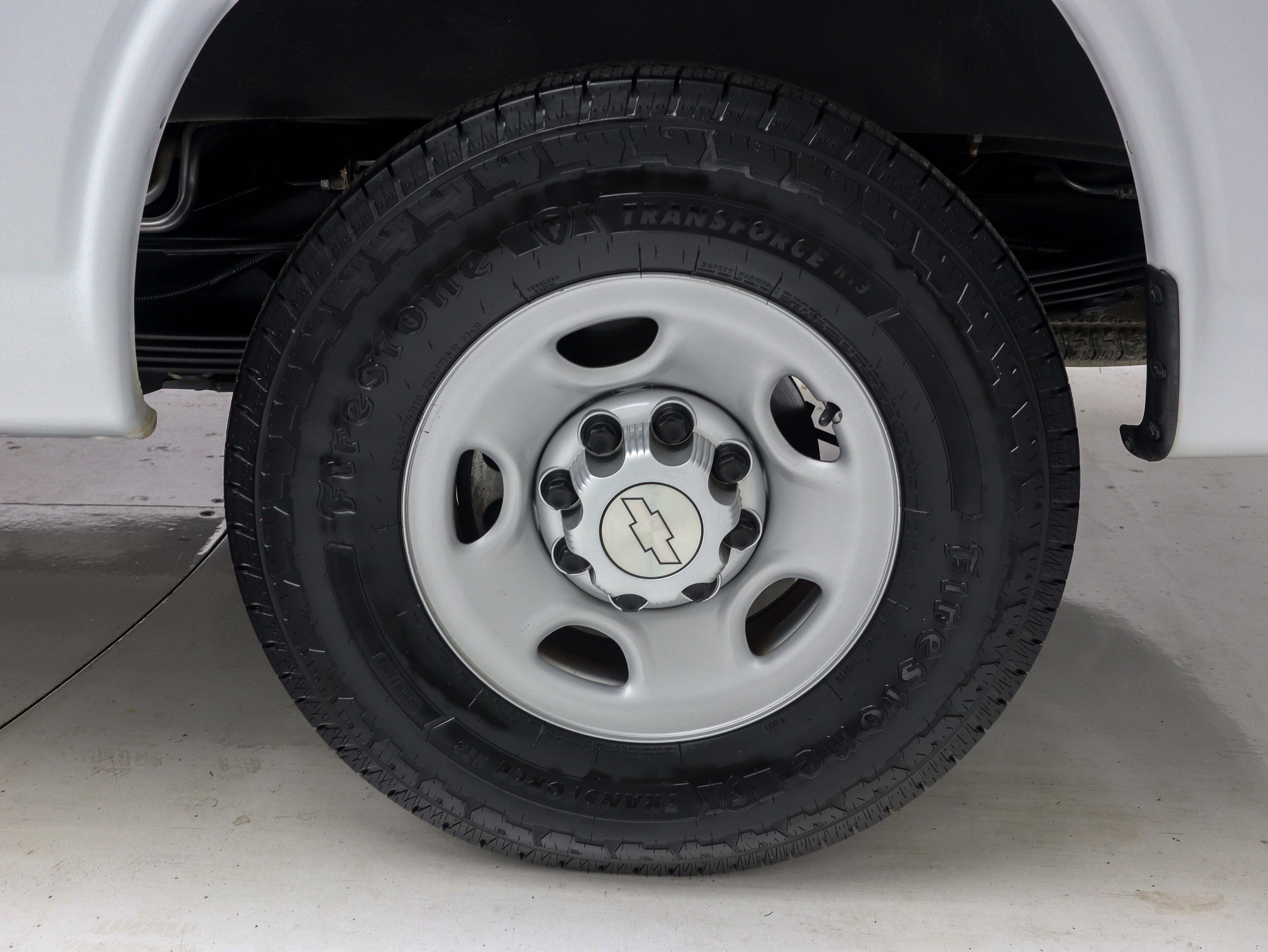 Used 2019 Chevrolet Express 3500 LS RWD image 27