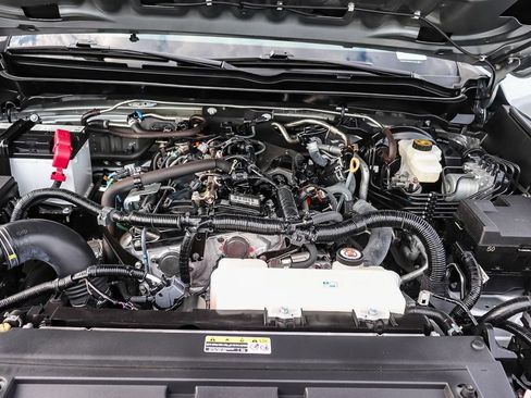 Used 2024 Toyota Tacoma SR5 RWD image 31