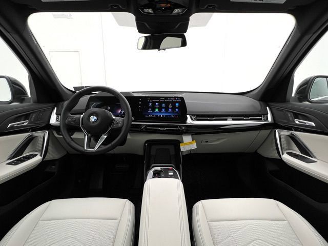 Used 2026 BMW X1 xDrive28i w/ Technology Package AWD/4WD image 18