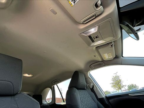 Used 2024 Toyota RAV4 XLE image 12