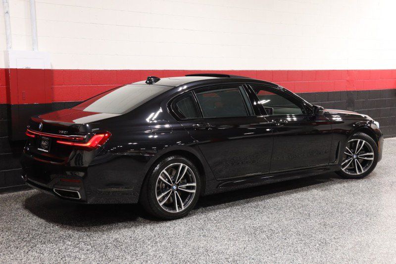 Used 2020 BMW 750i xDrive w/ Executive Package AWD/4WD image 8