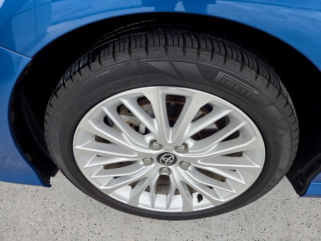 Used 2020 Toyota Camry XLE w/ Driver Assist Package FWD image 23