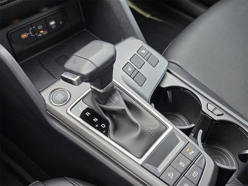 New 2026 Kia Sportage EX image 15