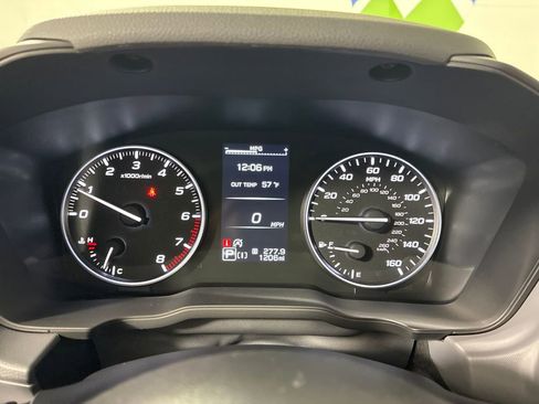 Used 2025 Subaru Crosstrek 2.0i Premium image 20