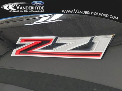 Used 2021 Chevrolet Silverado 1500 RST image 7