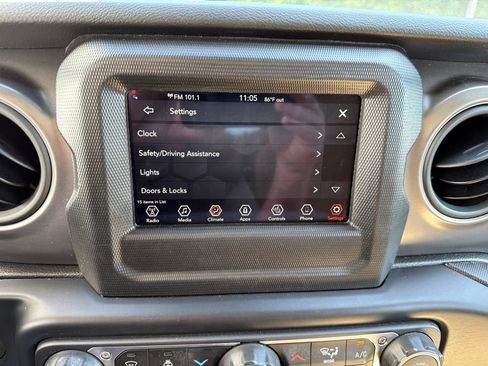 Used 2022 Jeep Wrangler Unlimited Sport AWD/4WD image 78