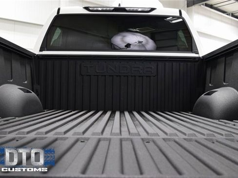 Used 2024 Toyota Tundra Limited image 21