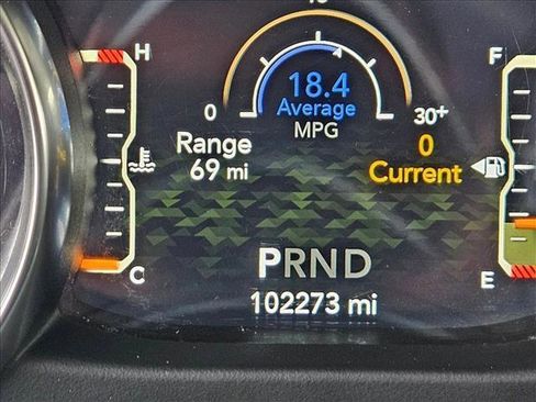 Used 2022 Jeep Wrangler Unlimited Sahara w/ Safety Group AWD/4WD image 17